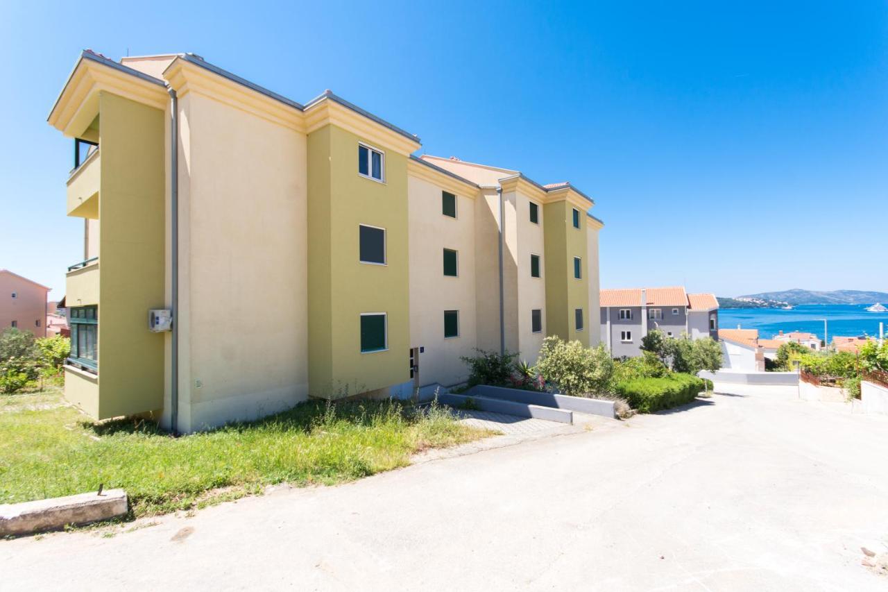 Apartments Katic Trogir Exterior foto