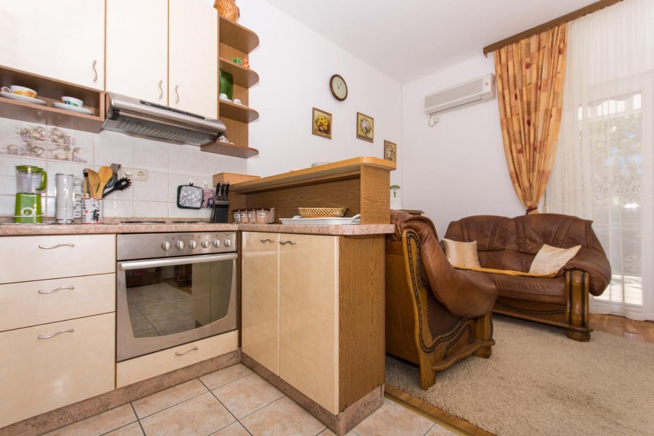 Apartments Katic Trogir Exterior foto
