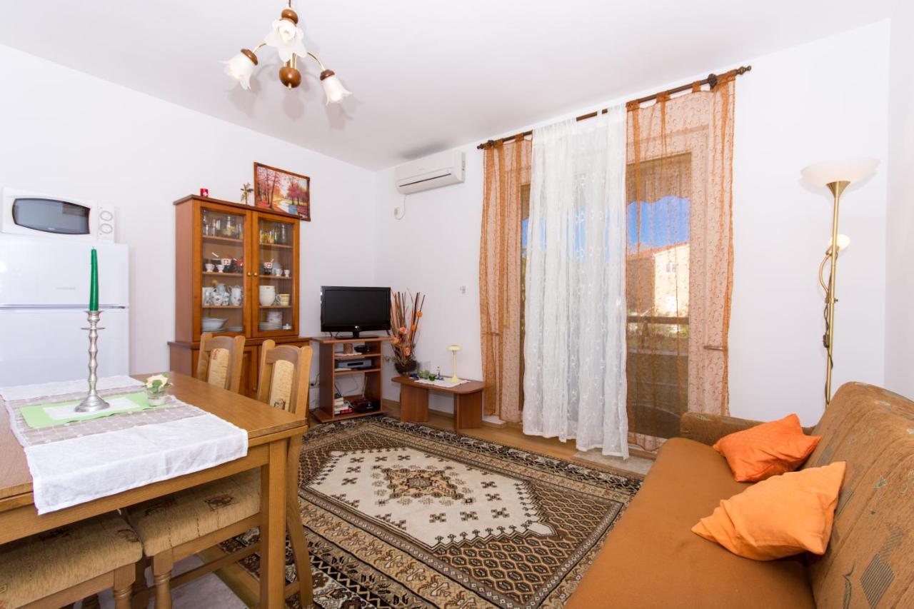 Apartments Katic Trogir Exterior foto